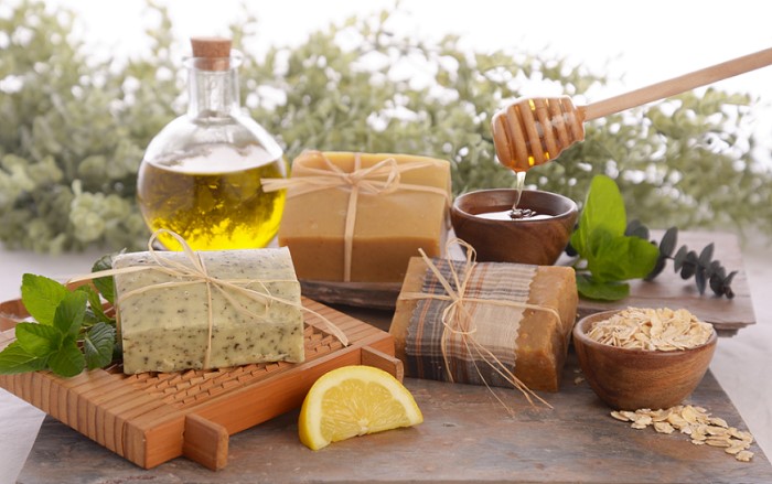 Set of Natural Soaps for vegans in brown wood