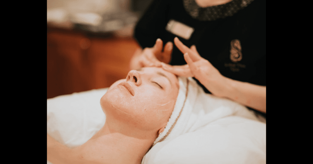 Forehead-Massage